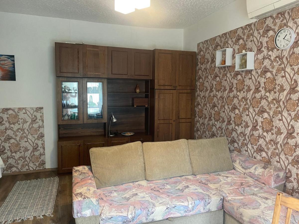 Frendlen Metsa Apartment Pärnu Esterno foto